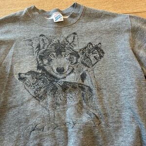 Vintage Made in USA Wolf Printed Crew Neck Gray Heather Sweatshirt Size M